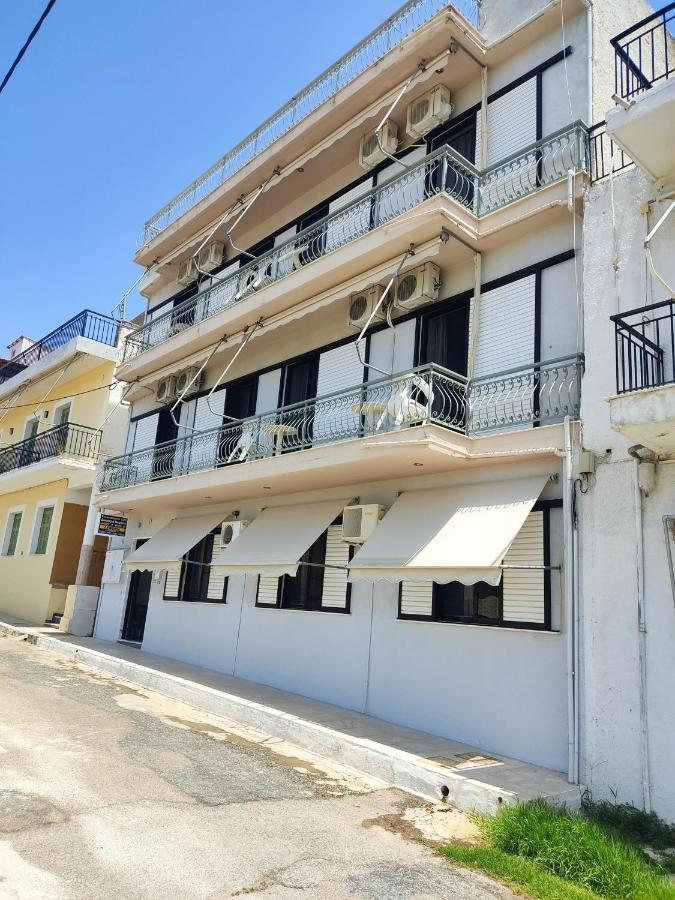 Λεμονιά Ενοικιαζόμενα Δωμάτια Loutra Edipsou  Eksteriør billede